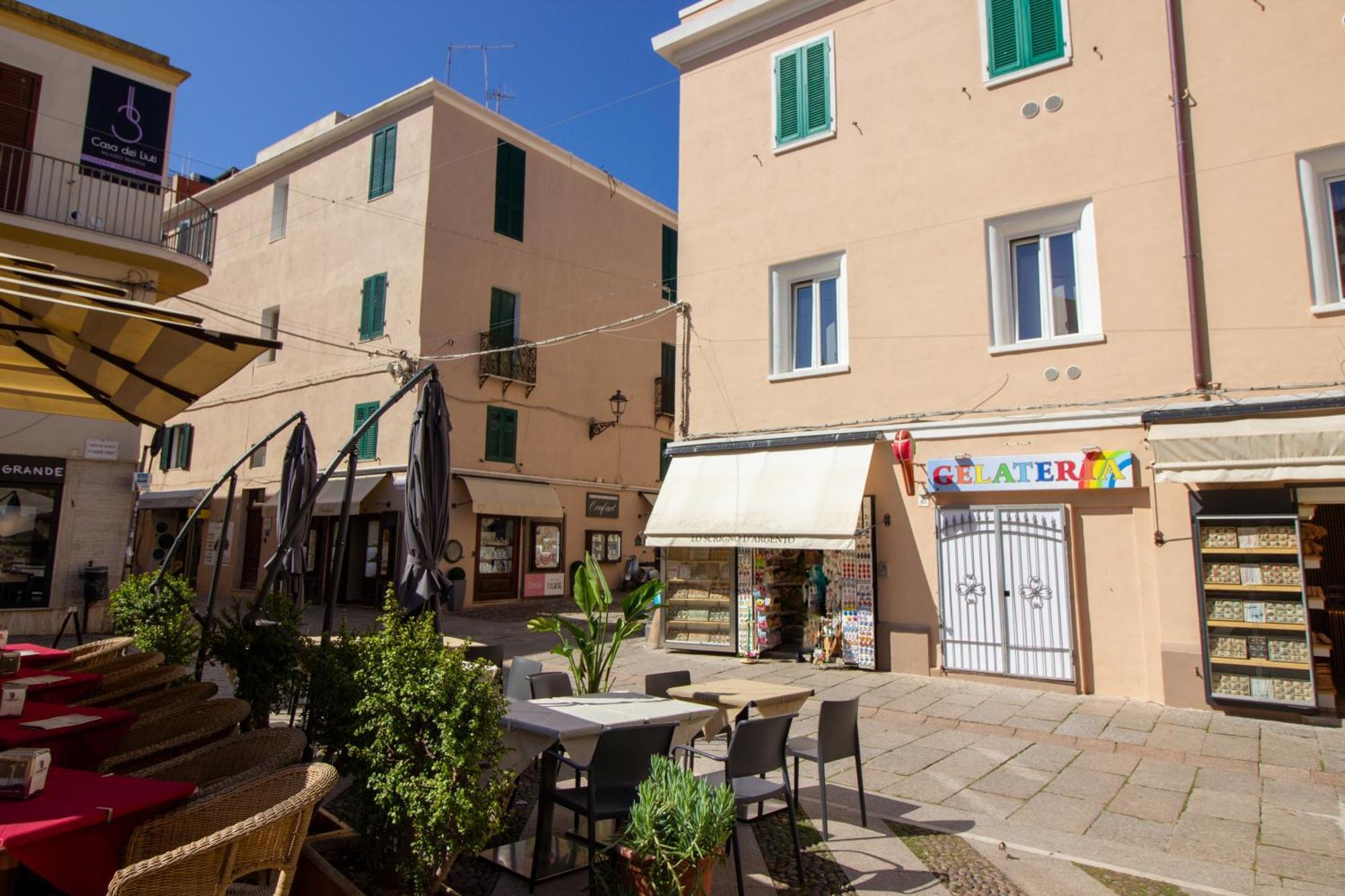 Alghero Appartamento In Centro Casa Ferret Exterior foto